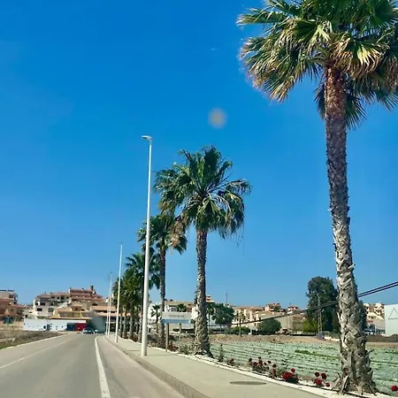 Appartement Coastal 2-bed Penthouse With Roof Terrace And Sea View *